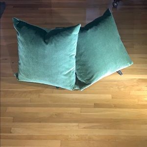 Pair of green velvet throw pillows barely used